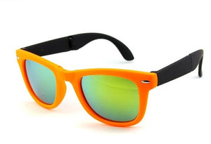 Foldable sunglasses